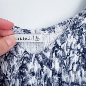 Abercrombie Short-Sleeve Smocked Midi Dress